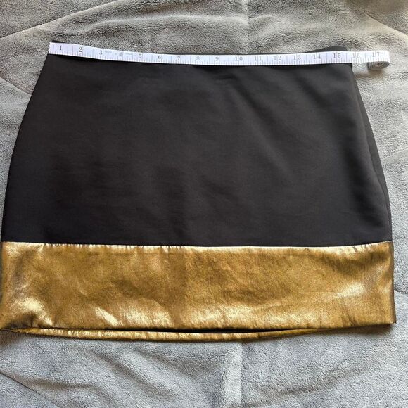 Y2K Express black and metallic gold mini skirt size 6 - Picture 6 of 7
